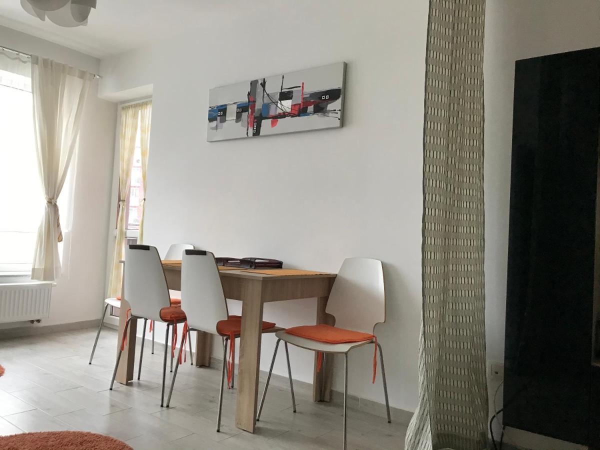Aki Studio Apartment Brașov Exterior foto